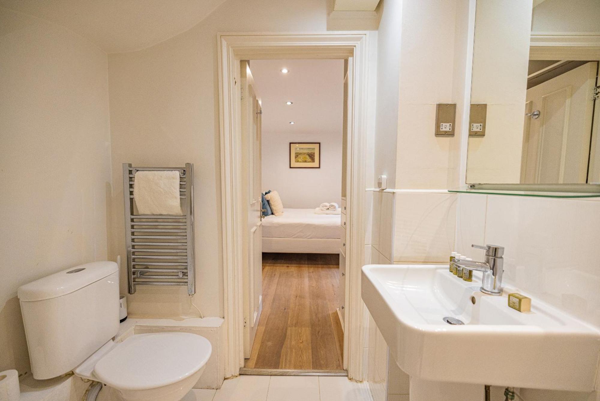 Gorgeous 3 B Edroom Home In Little Venice London Exterior photo